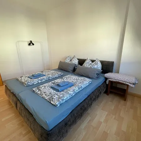 Ganzes Haus Mit Garten - Exklusiv Fuer Eure Gruppe *