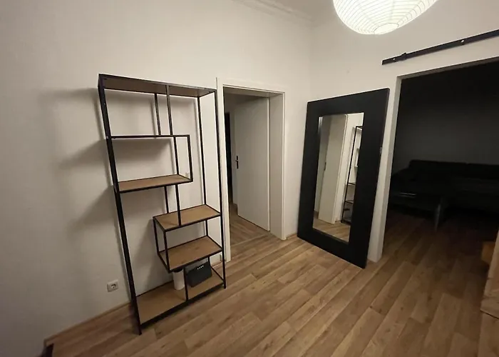Ganzes Haus Mit Garten - Exklusiv Fuer Eure Gruppe Hébergement de vacances Leipzig