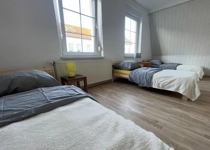 Ganzes Haus Mit Garten - Exklusiv Fuer Eure Gruppe Leipzig
